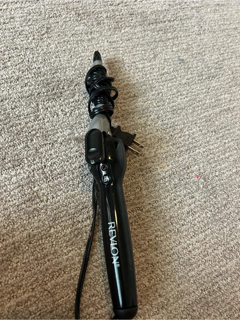 Revlon Black Handle Curling Wand with Silver Barrel